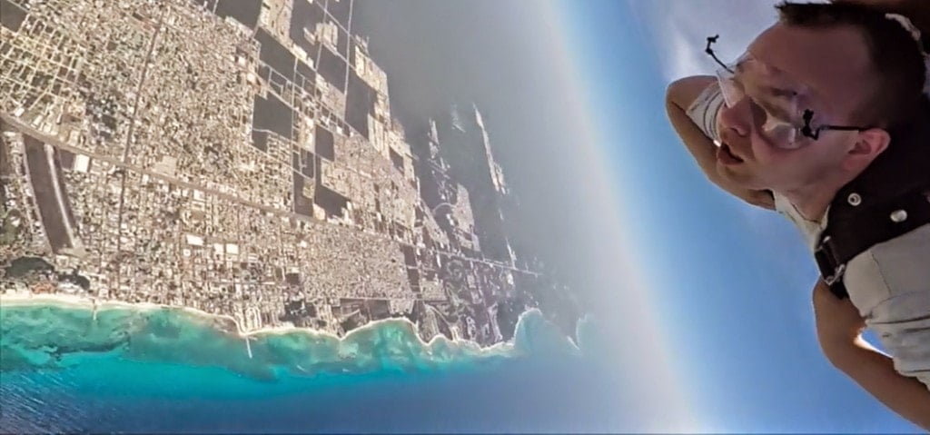Skydiving in mexico